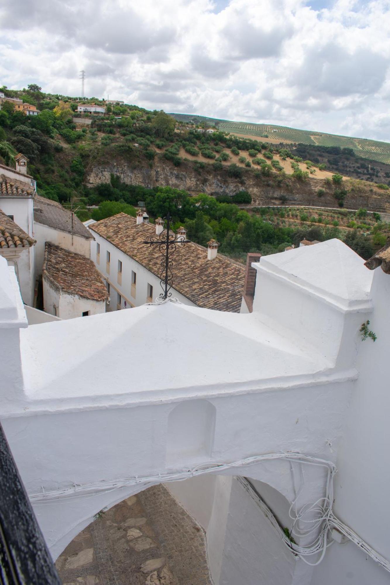 Villa Casa Puerta Arabe Setenil De Las Bodegas Exterior foto